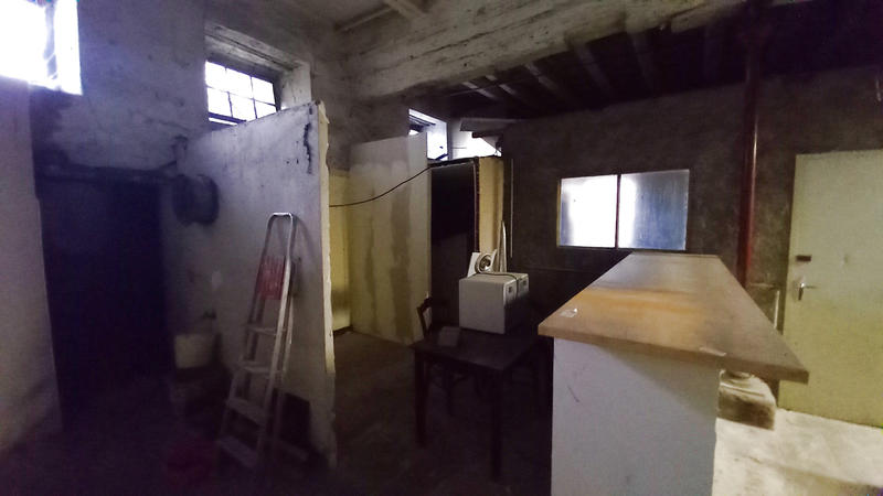 Local d'activités - 300 m²