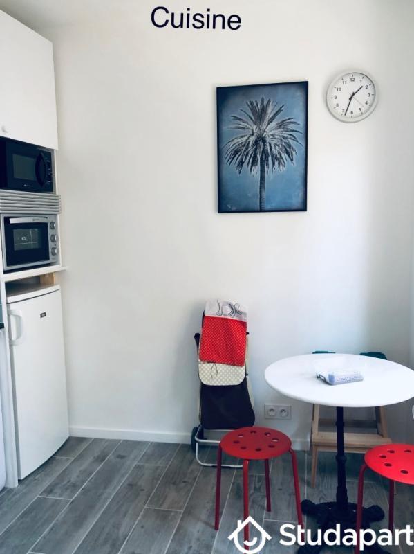 Chambre - 9 m² - 1 pièce