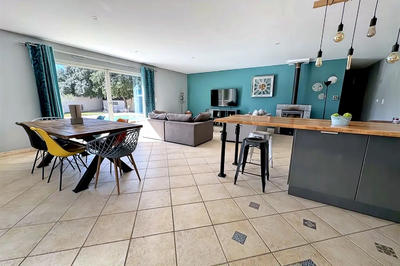 Villa - 151 m² - 5 pièces