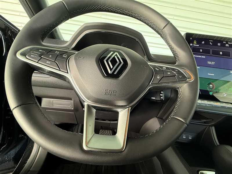 Renault Captur E-Tech full hybrid 145ch Evolution