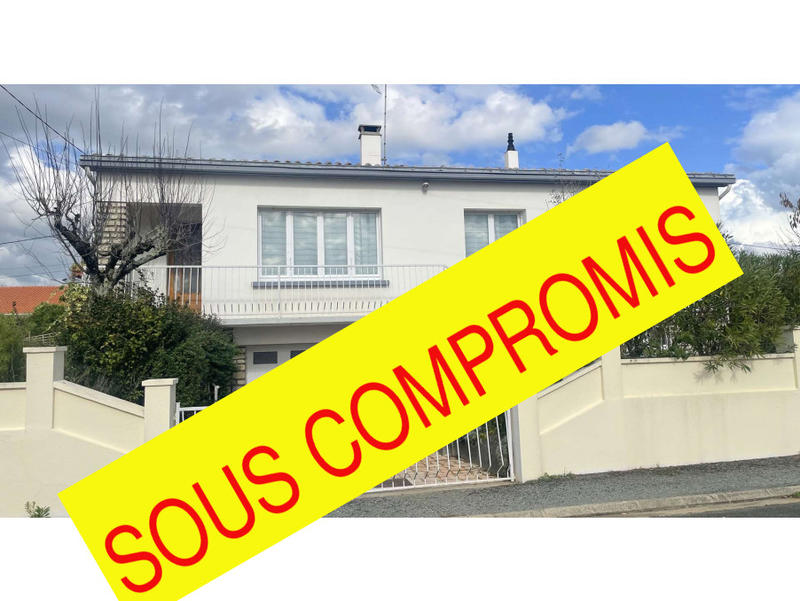 Maison - 96 m² - 5 pièces