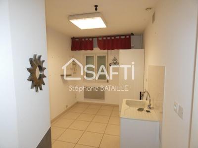 Local commercial - 49 m² - 2 pièces