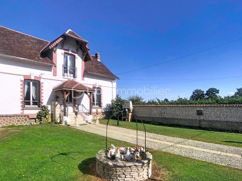 Maison en pierre - 130 m² - 6 pièces