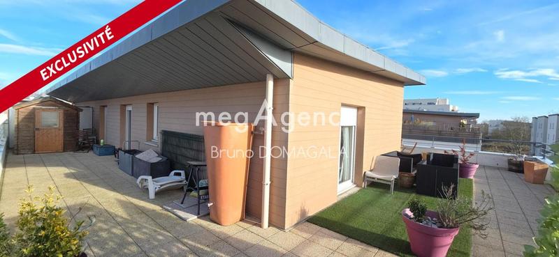 Appartement - 105 m² - 5 pièces