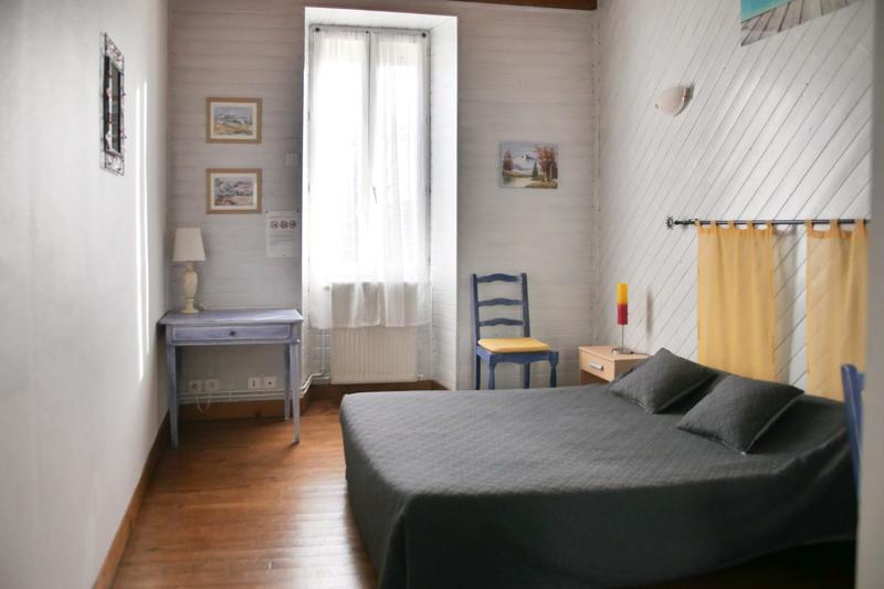 Maison - 341 m² - 12 pièces