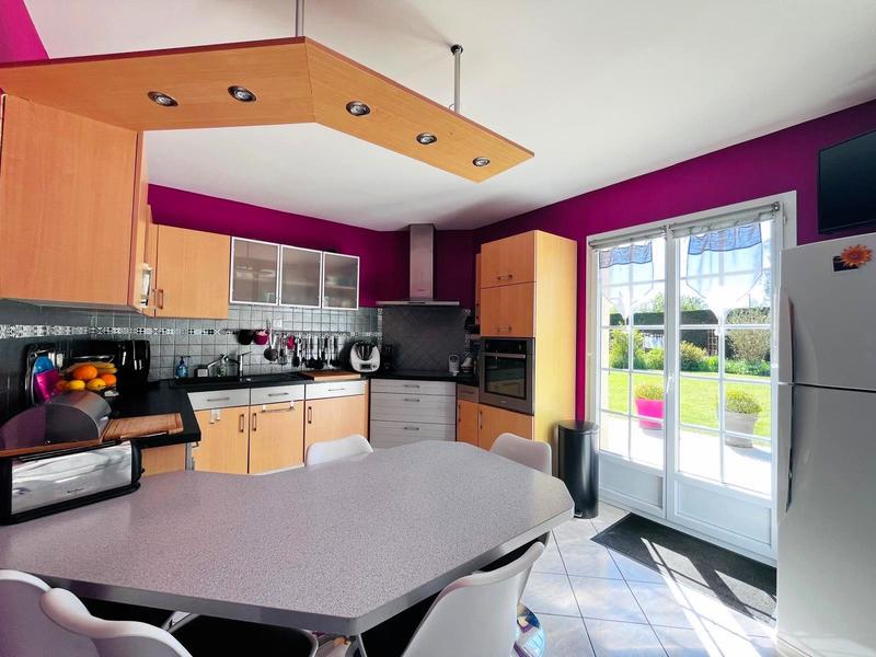 Maison traditionnelle - 191 m² - 8 pièces