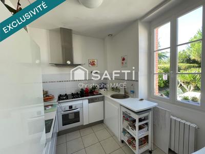 Maison de ville - 76 m² - 4 pièces