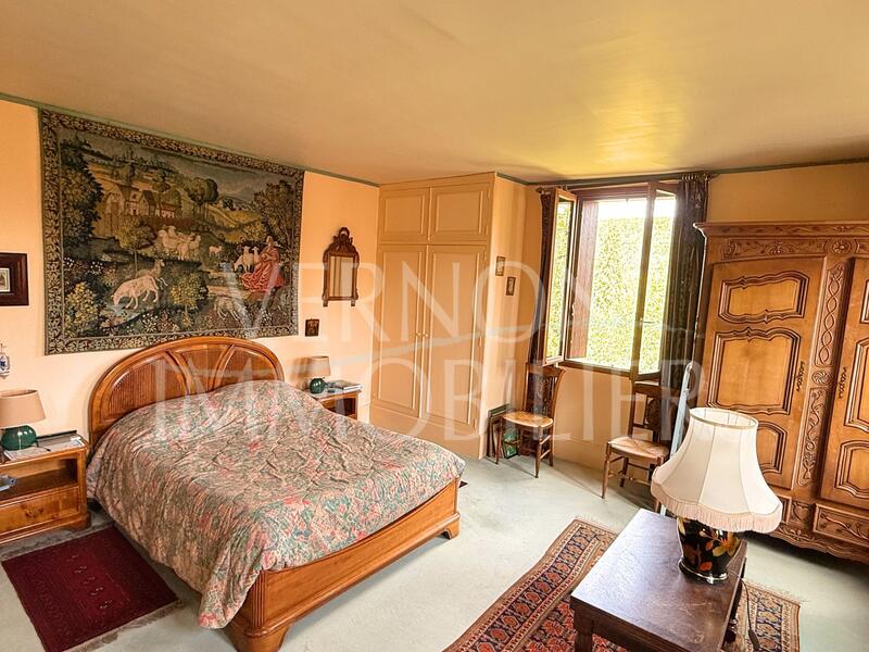 Maison ancienne - 150 m² - 7 pièces