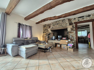 Maison - 98 m² - 4 pièces