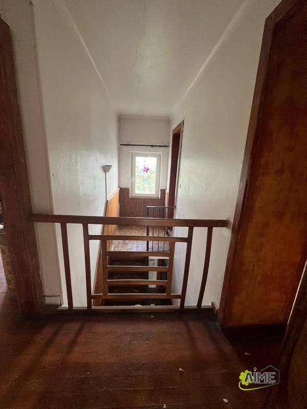 Maison - 144 m² - 7 pièces