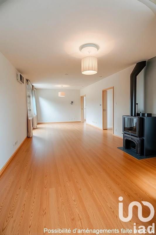 Maison - 201 m² - 7 pièces