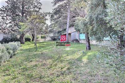 Terrain constructible - 470 m²