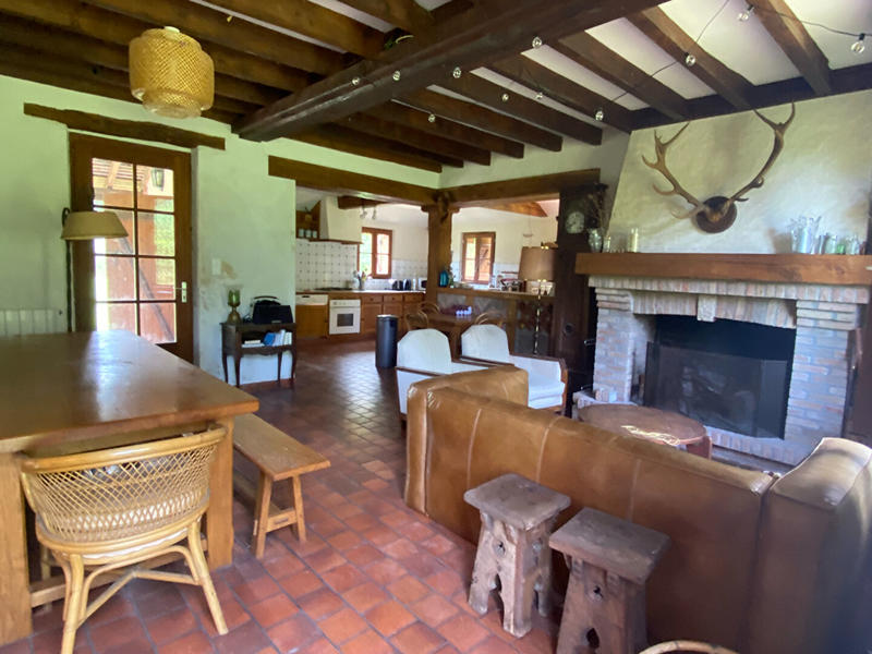 Maison - 160 m² - 7 pièces