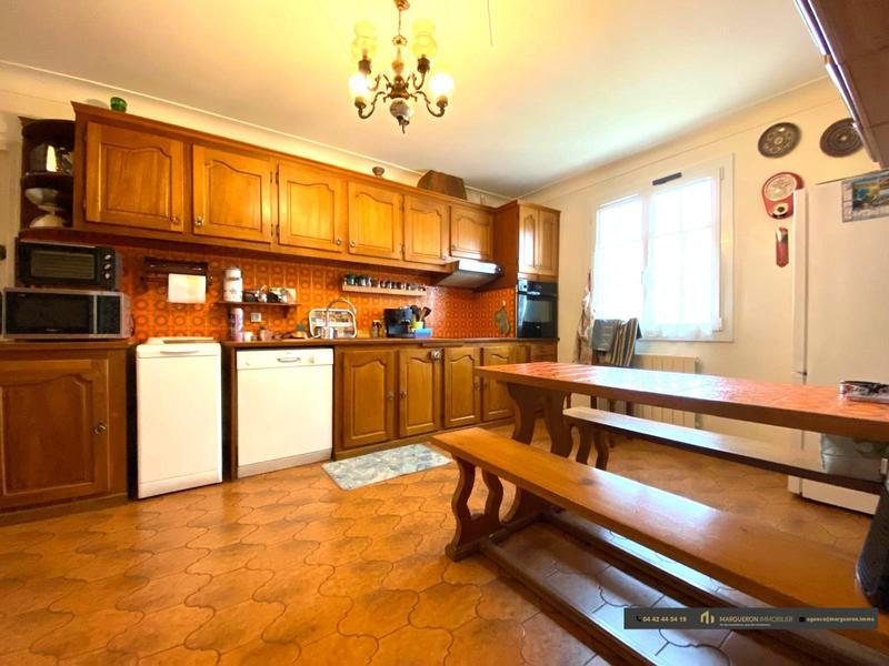 Maison traditionnelle - 110 m² - 4 pièces