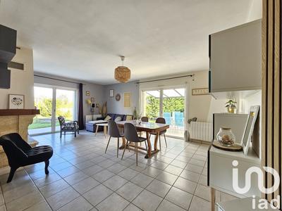Maison - 98 m² - 4 pièces
