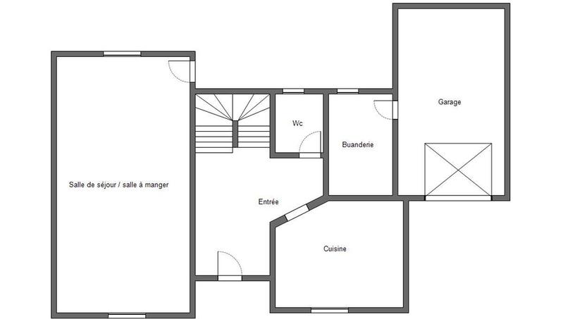 Maison - 90 m² - 5 pièces