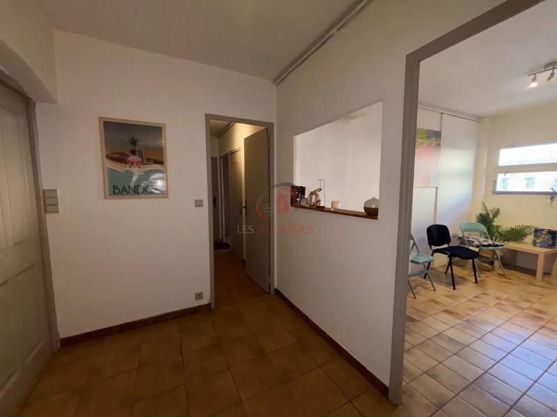 Local commercial - 11 m²