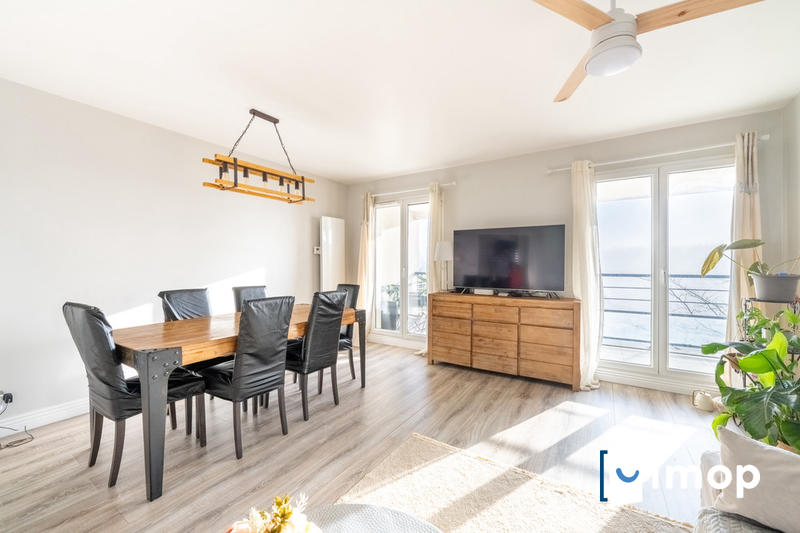 Appartement - 85 m² - 4 pièces