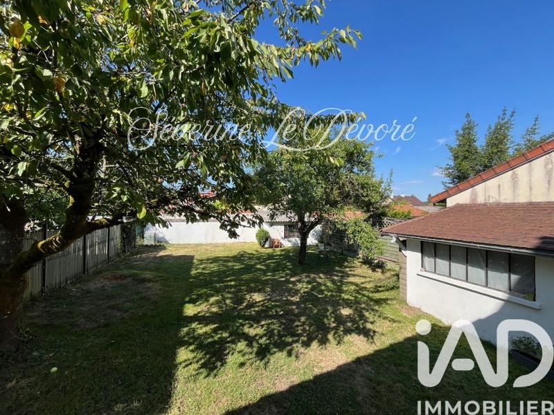 Maison - 99 m² - 6 pièces