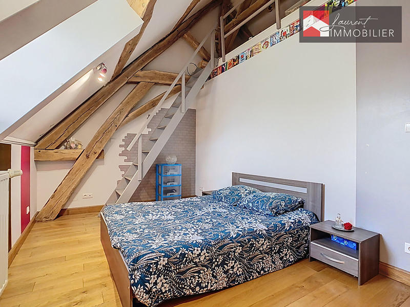 Maison - 291 m² - 6 pièces