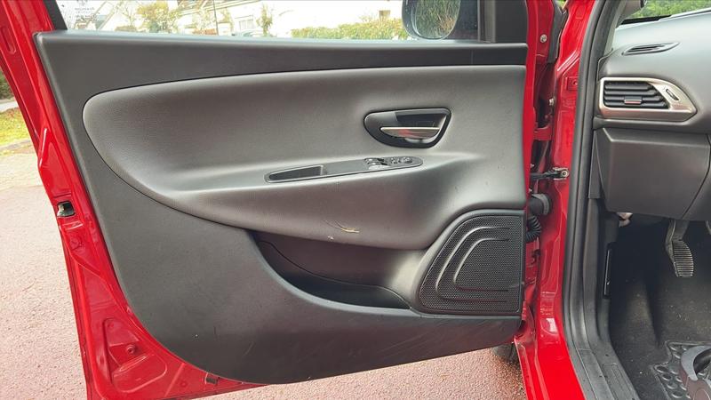 Lancia Ypsilon 1.2 69 Gold