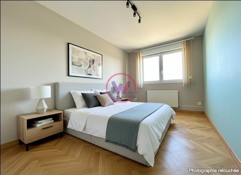 Appartement - 94 m² - 4 pièces