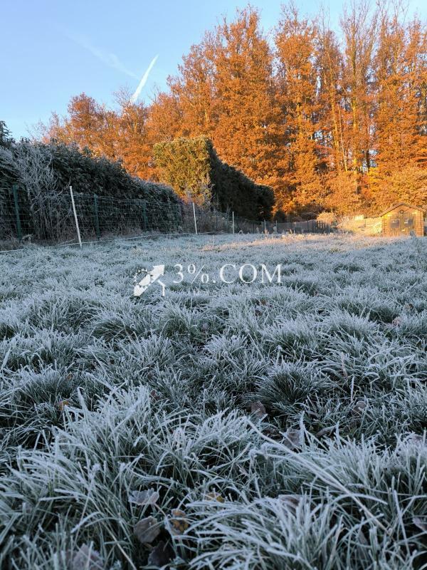 Terrain constructible - 1 400 m²