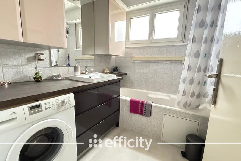 Appartement - 93 m² - 3 pièces