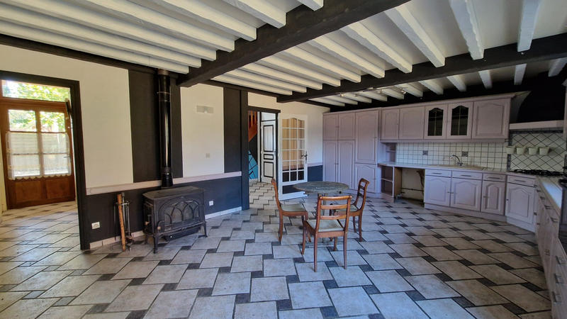 Maison ancienne - 201 m² - 7 pièces