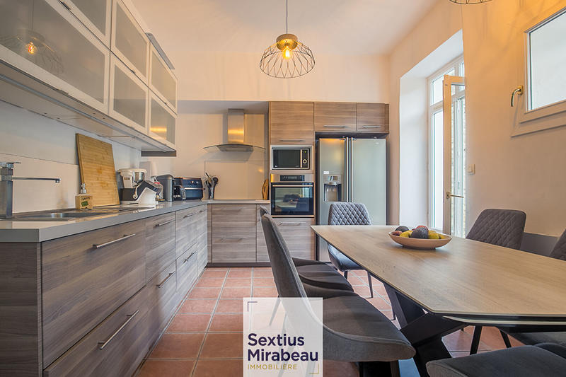 Maison - 134 m² - 6 pièces