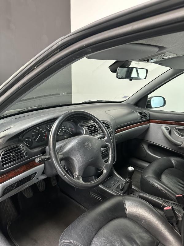 Peugeot 406 2.0i 130 16v