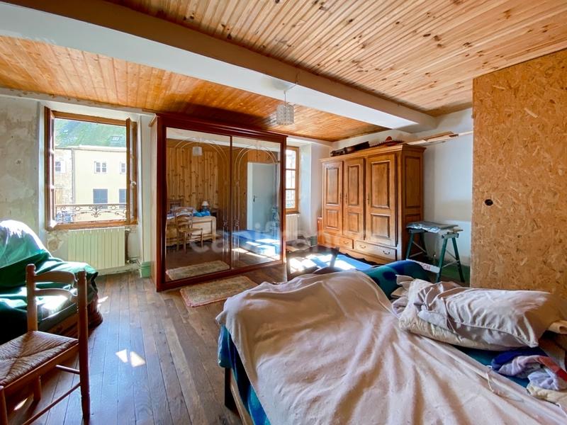 Maison de village - 200 m² - 6 pièces