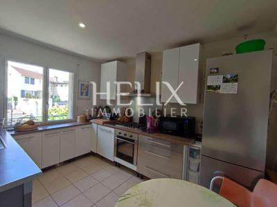 Maison - 128 m² - 7 pièces