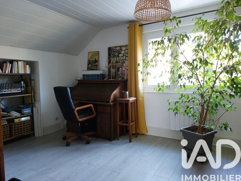 Maison - 93 m² - 5 pièces
