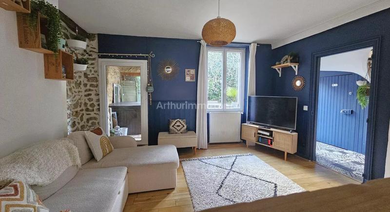 Maison - 205 m² - 7 pièces