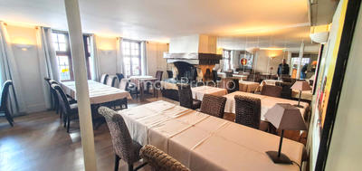 Immeuble - 300 m² - 12 pièces