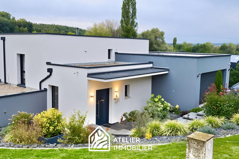 Maison - 134 m² - 5 pièces