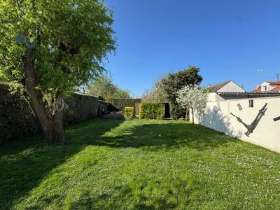 Maison - 139 m² - 7 pièces