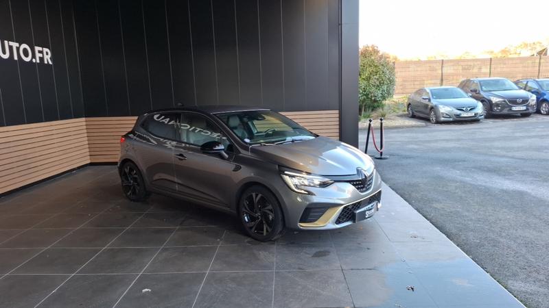 Renault Clio V E-Tech engineered full hybrid 145