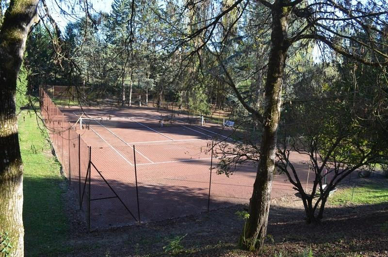 Maison - 253 m² - 8 pièces