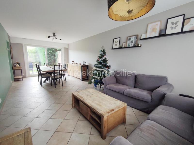 Maison - 103 m² - 5 pièces