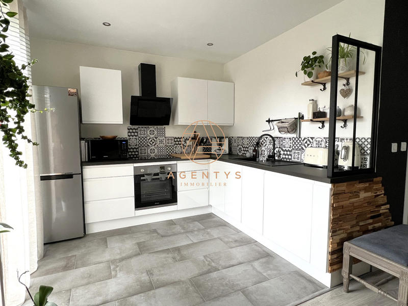 Appartement - 117 m² - 4 pièces