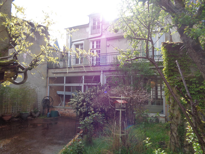 Maison - 190 m² - 9 pièces