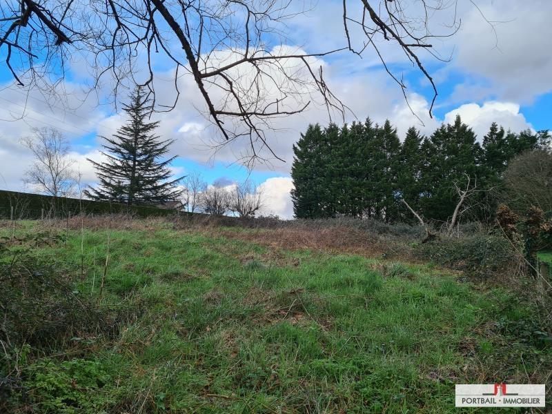 Terrain constructible - 1 292 m²