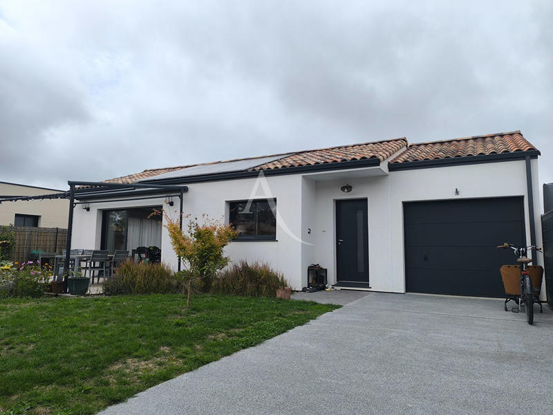 Maison - 104 m² - 5 pièces