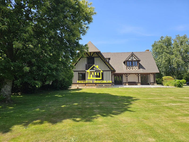 Maison - 261 m² - 7 pièces