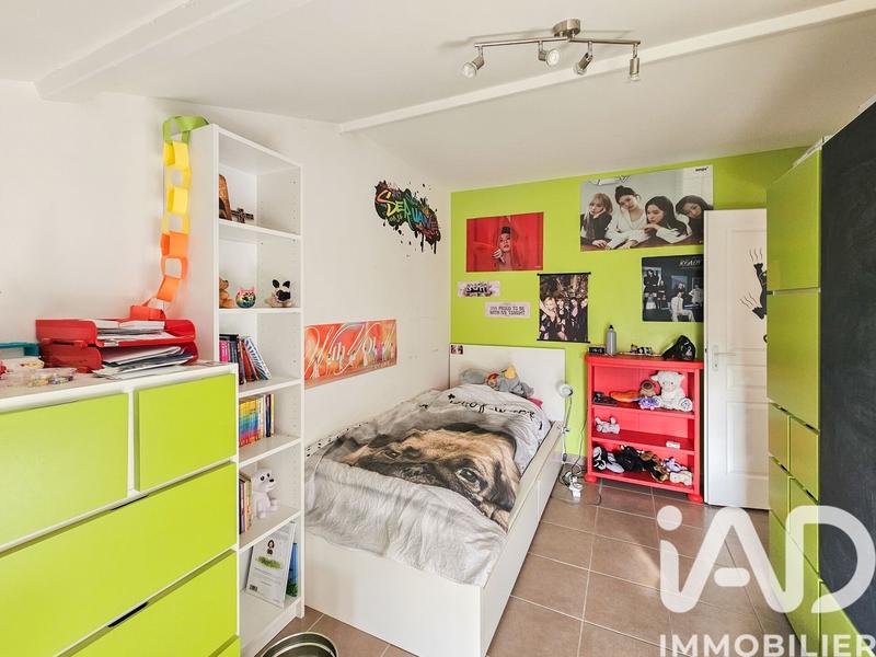 Maison - 151 m² - 8 pièces