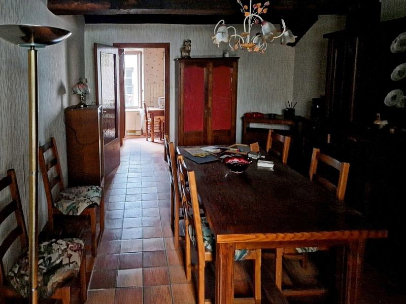 Maison - 151 m² - 7 pièces