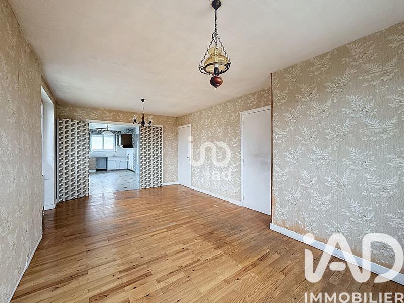 Maison - 104 m² - 5 pièces