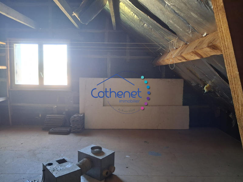 Maison traditionnelle - 166 m² - 7 pièces